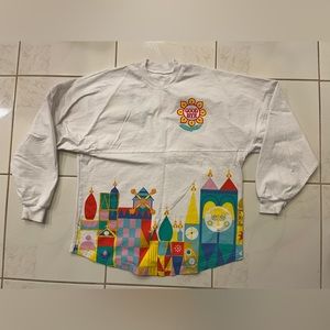 DISNEY PARKS It’s a small world spirit jersey